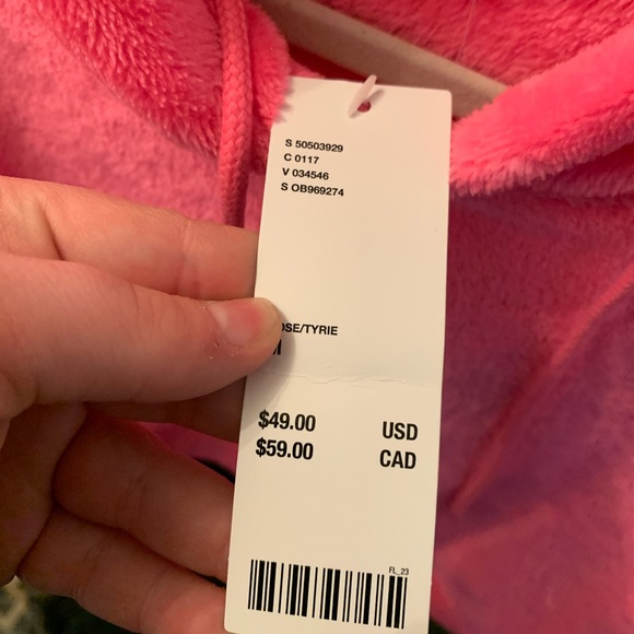 Cropped Urban Outfitters Hoodie - Picture 5 of 5